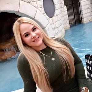 Meet your Posher, Maylin